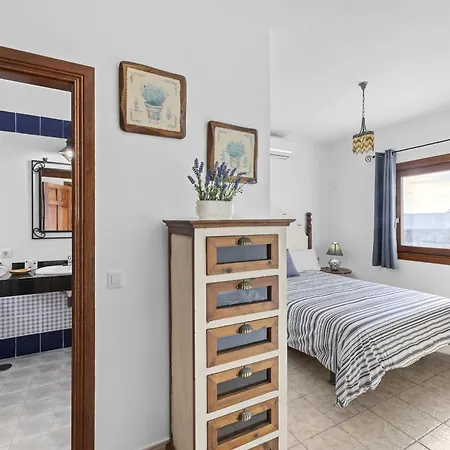 Bezanilla - Vipvipvillas Villa Playa Blanca (Lanzarote)